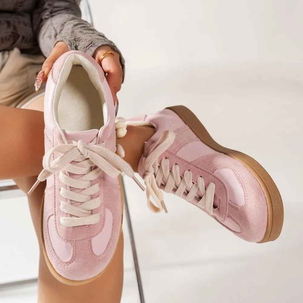 Lace Up Round Toe Flat Sneakers