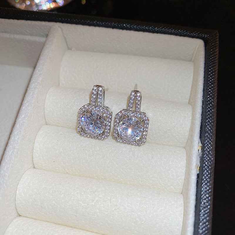 Vintage  Pendant Earrings For Women Geometric Stud Earrings Retro Rhinestone Light Luxury Jewelry