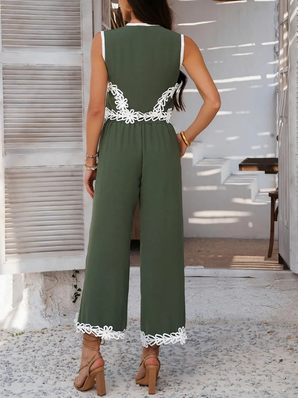 Elegant Vest and Pants Set.
