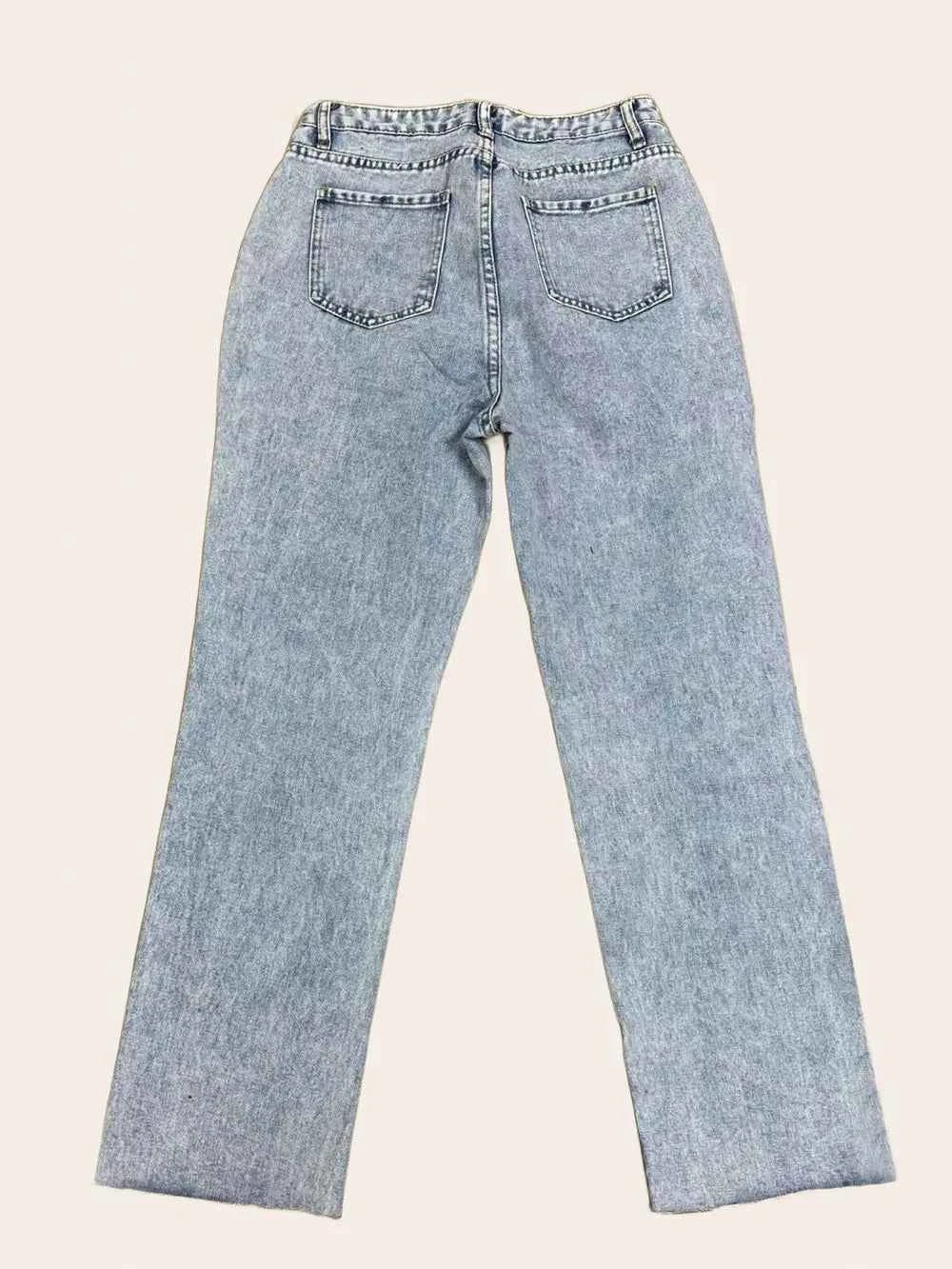Distressed Straight Leg Jeans with Pockets