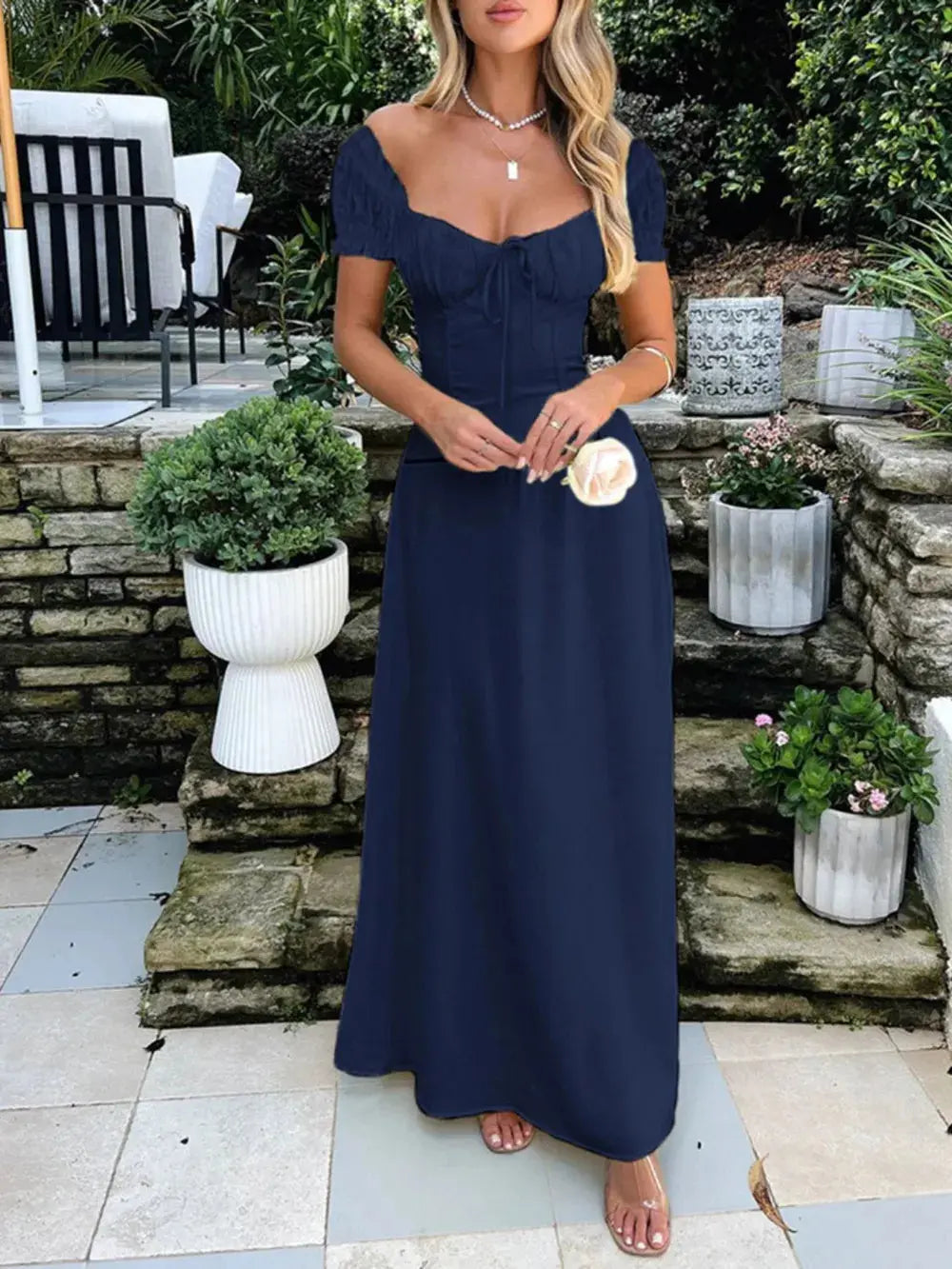 Devine Sweetheart Neck Short Sleeve Maxi Dress.