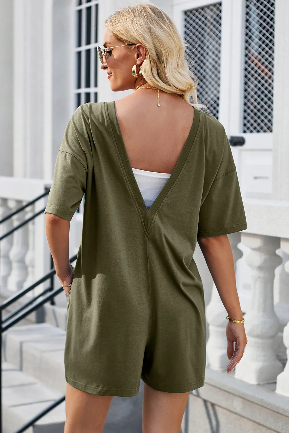 Lovelet Backless Round Neck Half Sleeve Romper.