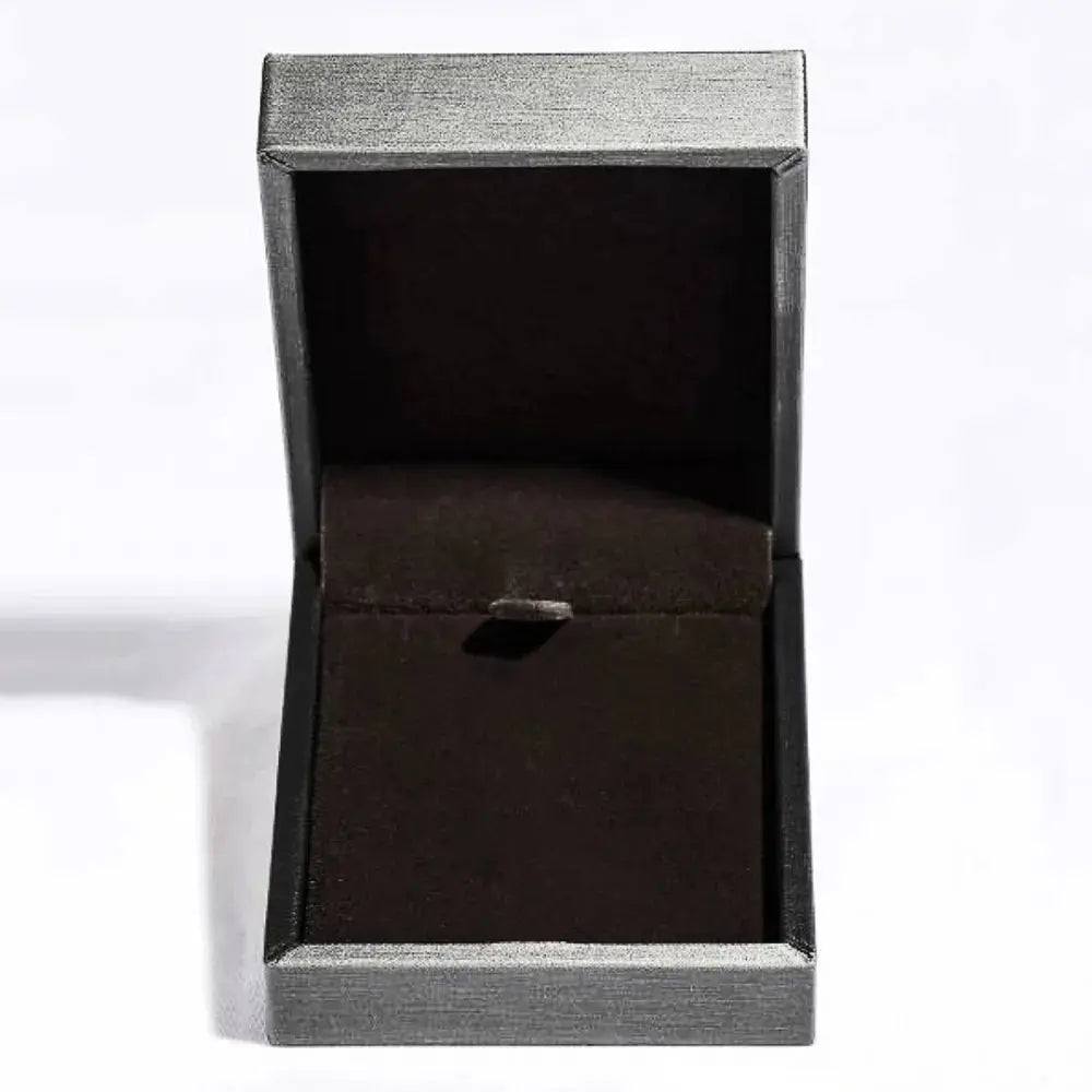 Cross 925 Sterling Silver Moissanite Necklace.