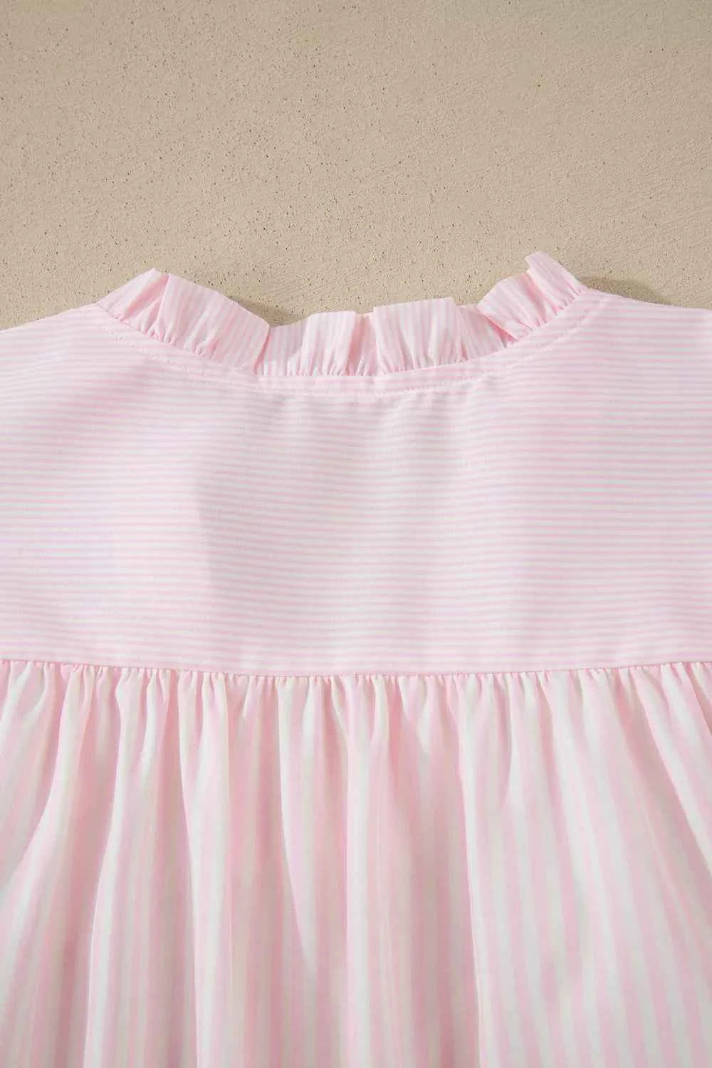 Stripe Contrast Trim V Neck Flutter Sleeve Blouse
