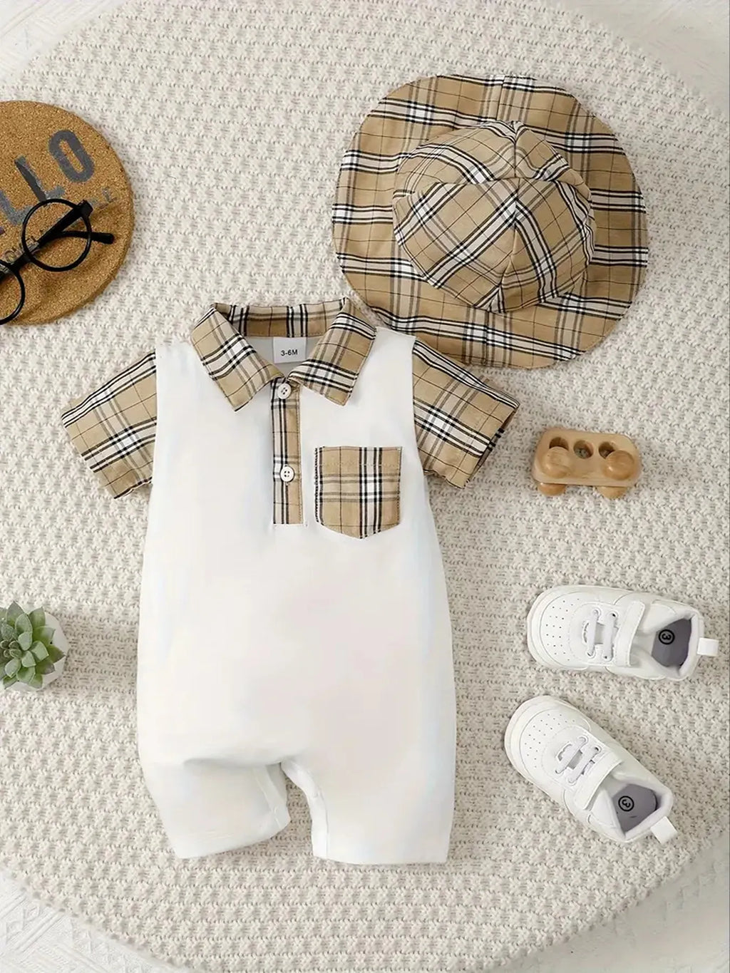 Children's Hat and Plaid Short Sleeve One-Piece Romper.