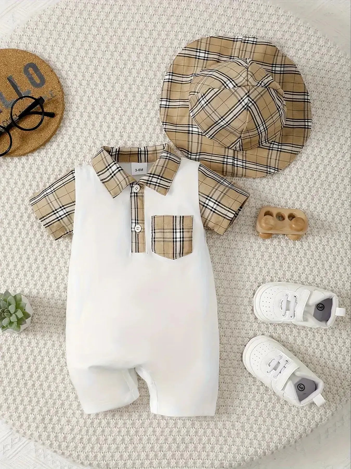 Children's Hat and Plaid Short Sleeve One-Piece Romper.