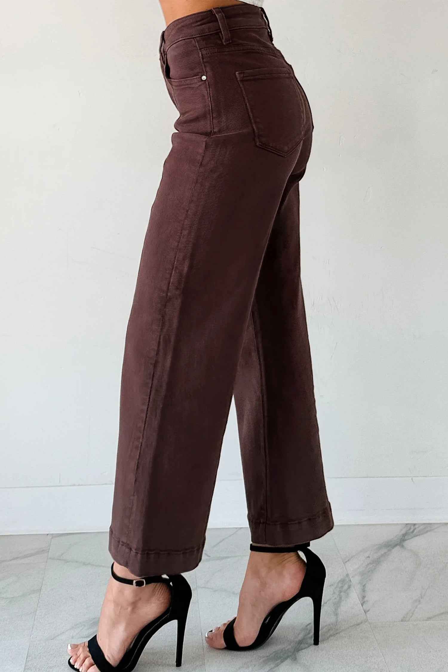 Red Sandalwood Solid Color Seamed Center Wide Leg Cropped Jeans