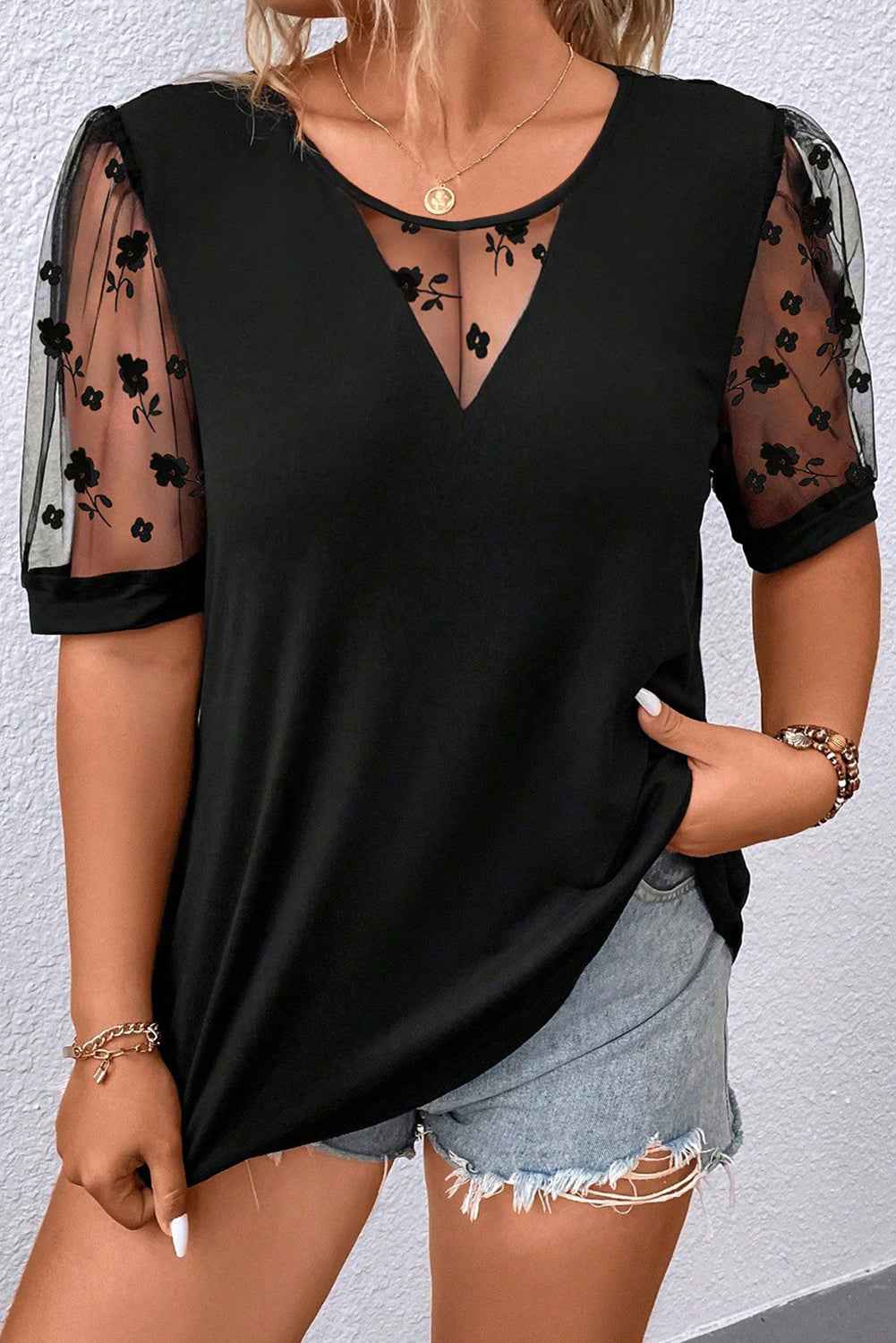 Black Floral Mesh Patchwork Loose V Neck Plus Size T Shirt