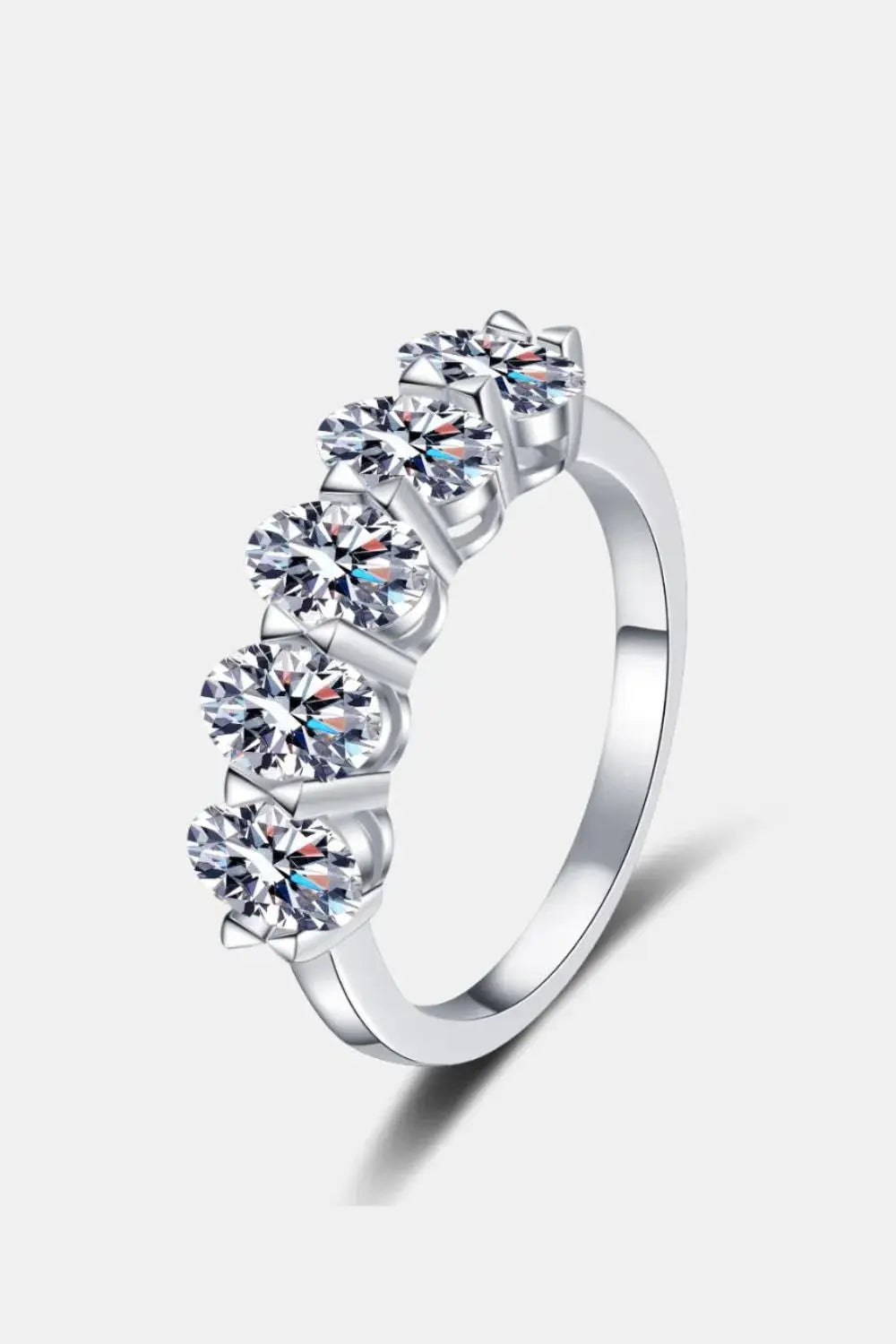 2.5 Carat Moissanite 925 Sterling Silver Ring.
