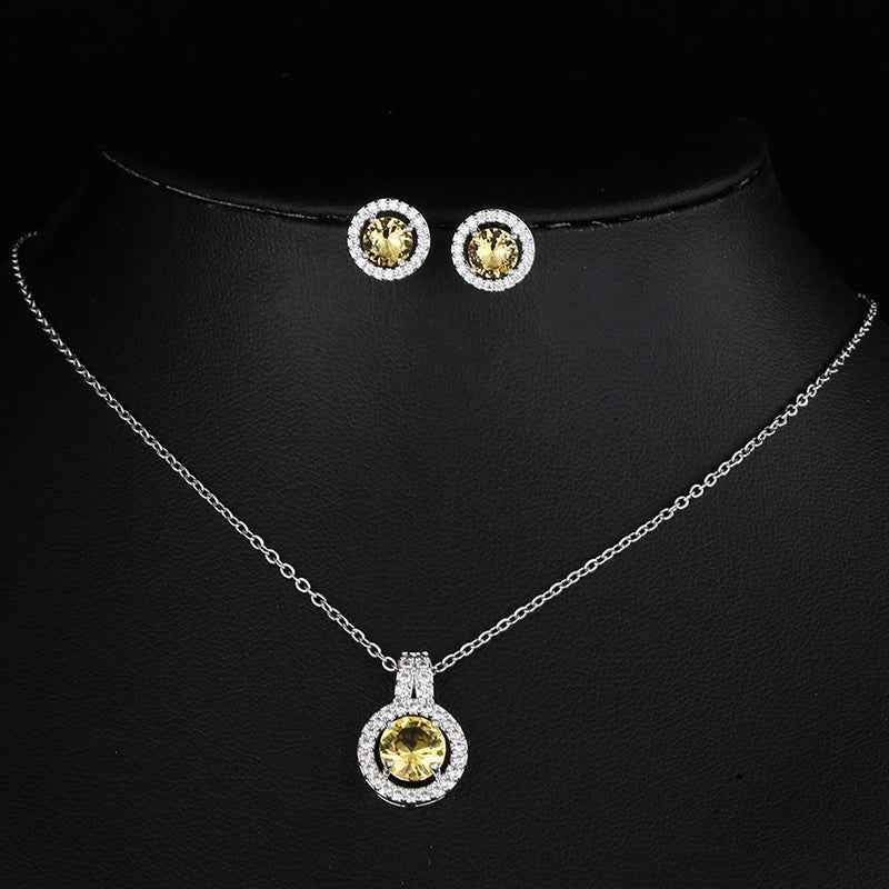Two-piece Zircon Disc Necklace Set