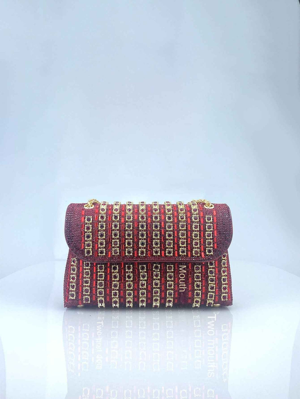 New Elegant Evening Dress Style Brooch-Adorned Clutch Bag with Rhinestones Chain Strap and Cheongsam Design for Formal Occasions