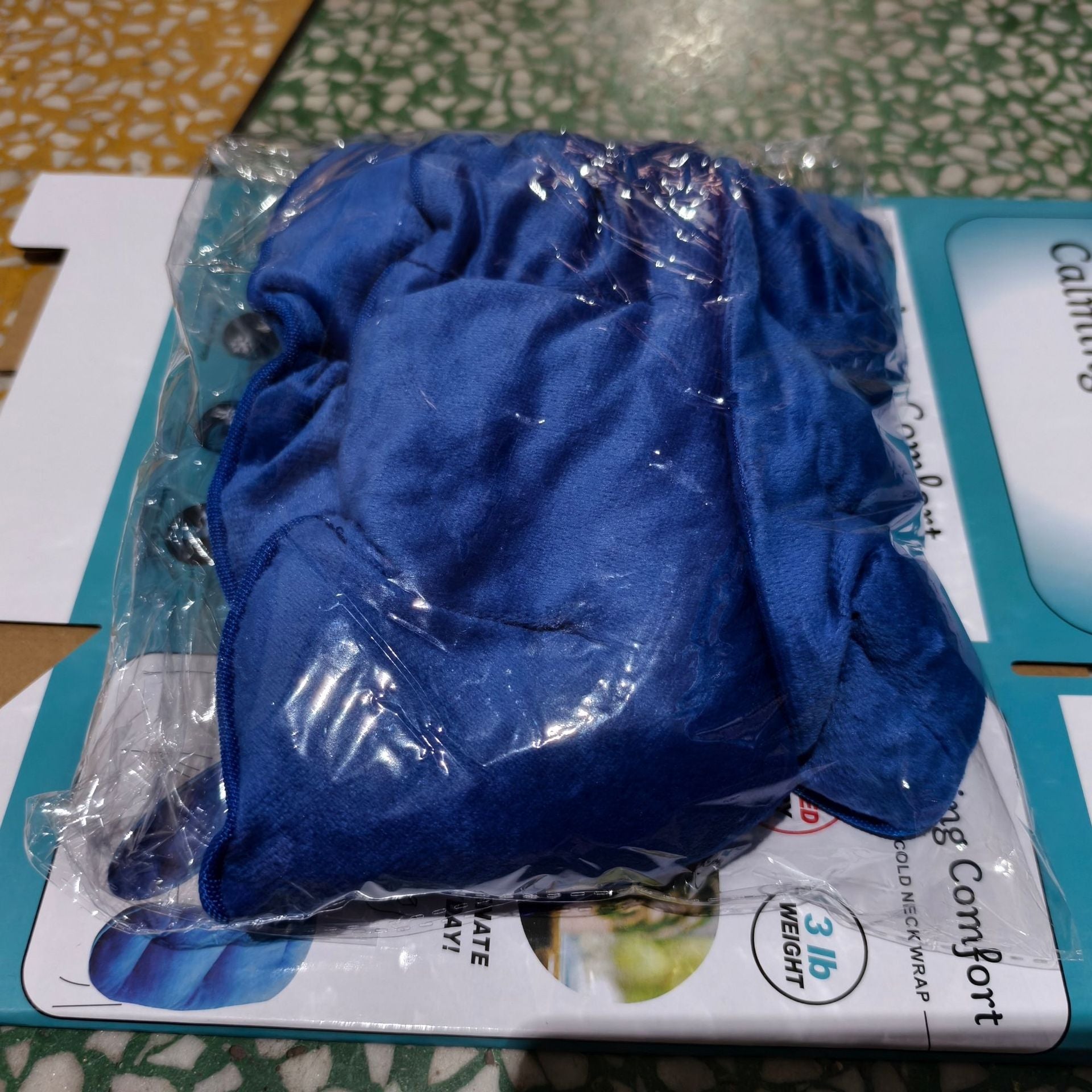 Microwave Heating Neck and Shoulder Wrap Gravity Weighted Strap Short Plush Neck and Shoulder Heating Pad with Hot/Cold Pack