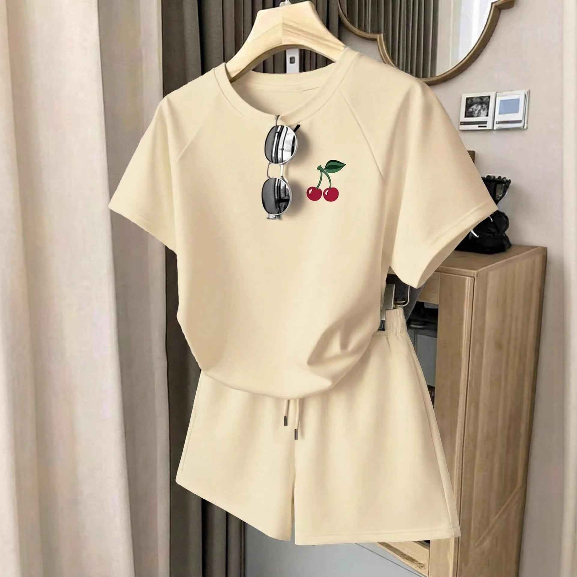 Two piece shorts set