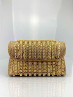 New Elegant Evening Dress Style Brooch-Adorned Clutch Bag with Rhinestones Chain Strap and Cheongsam Design for Formal Occasions