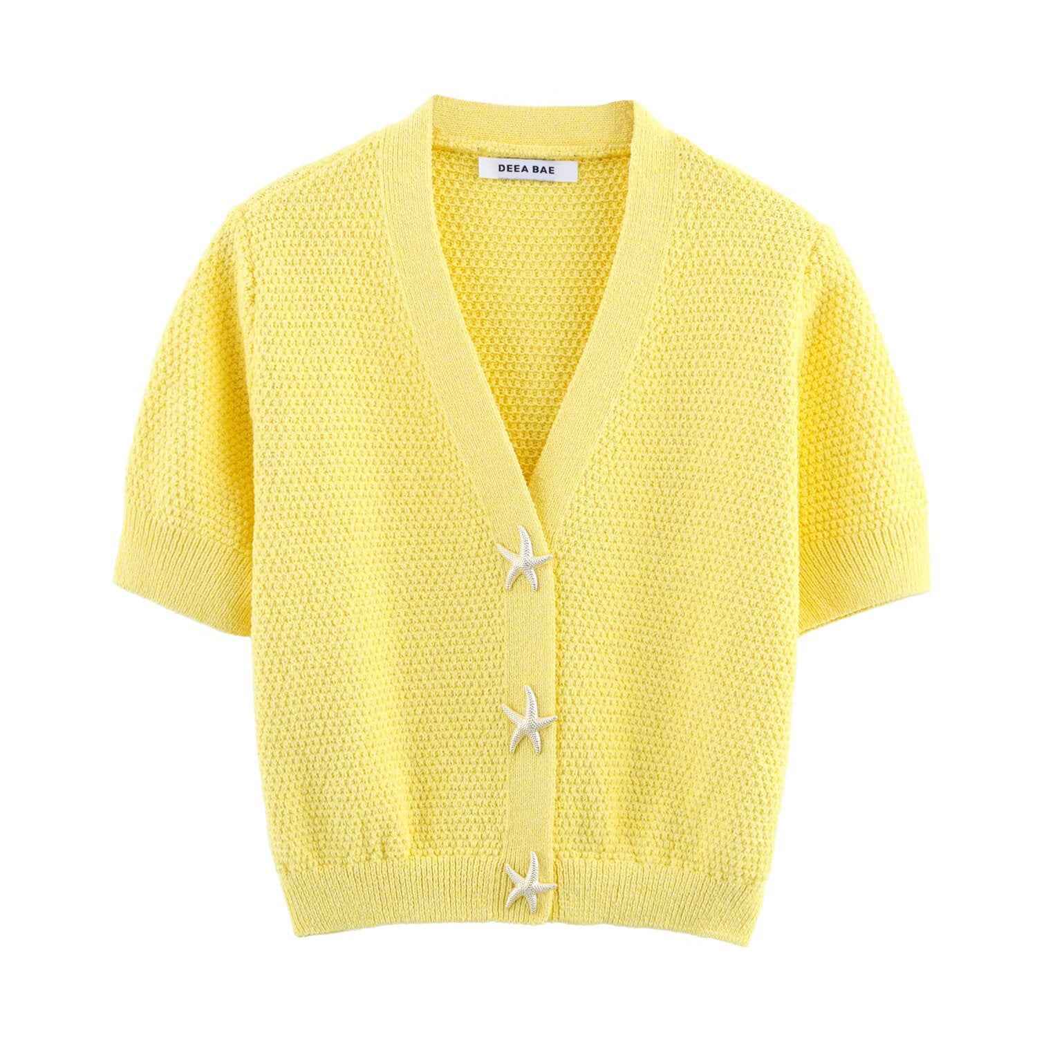 Star button structure knitted short sleeved top