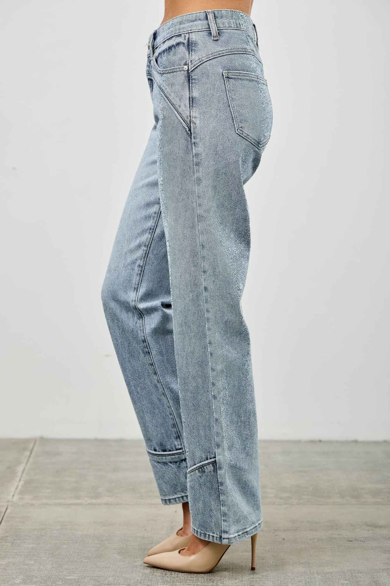 Mid Rise Straight With Piping