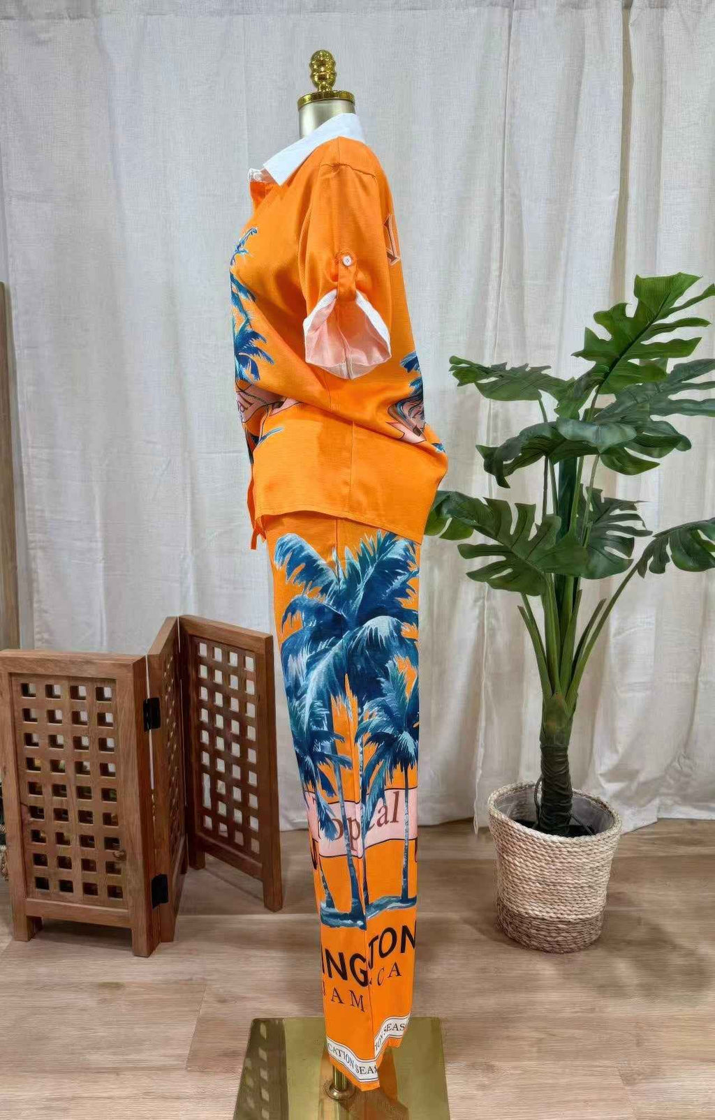 Kingston Palms Two-piece Set