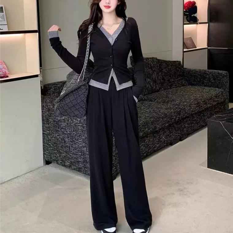 Two-Piece Set with Illusion Two-Piece Design Slimming Top + High-Waisted Slimming Wide-Leg Pants