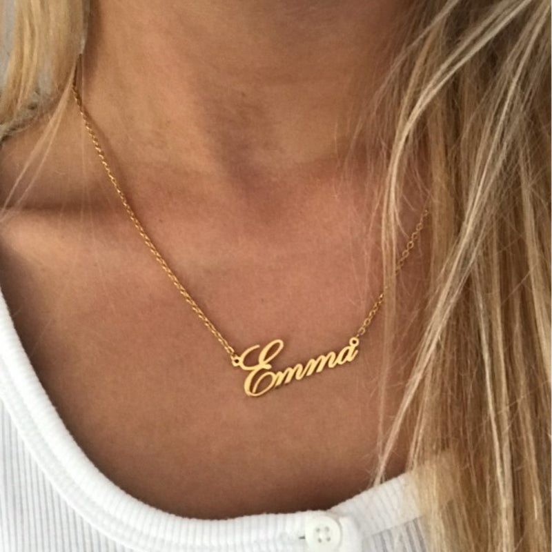 Atoztide Customized Fashion Stainless Steel Name Necklace Personalized Letter Gold Choker Necklace Pendant Nameplate Gift