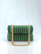 New Elegant Evening Dress Style Brooch-Adorned Clutch Bag with Rhinestones Chain Strap and Cheongsam Design for Formal Occasions