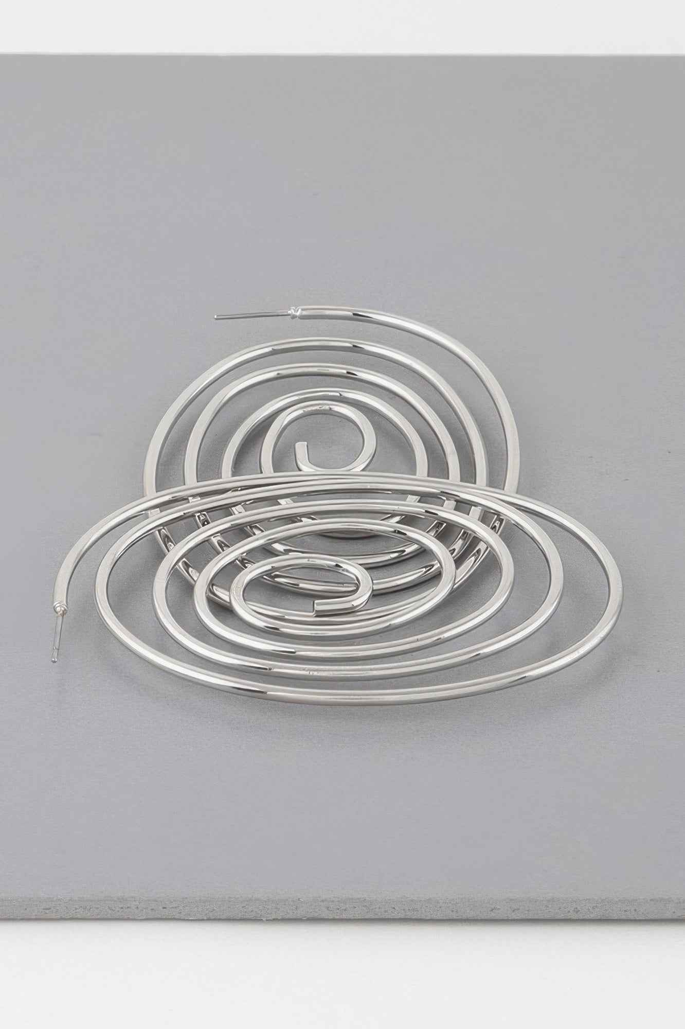 Abstract Swirl Stud Earrings