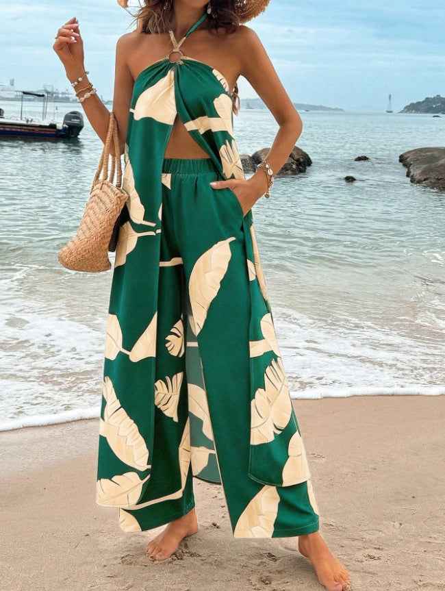 Fashionable Resort-Style Printed Halterneck Slit Jumpsuit With Wide-Leg Pants