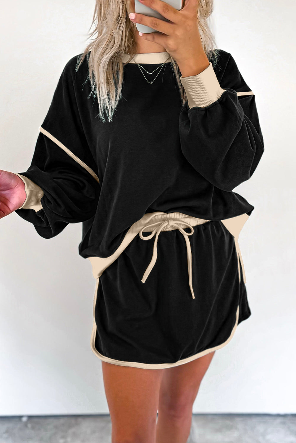 Black Color Contrast Loose Pullover and Lace-up Waist Skort Set Dear-Lover Dropshipping