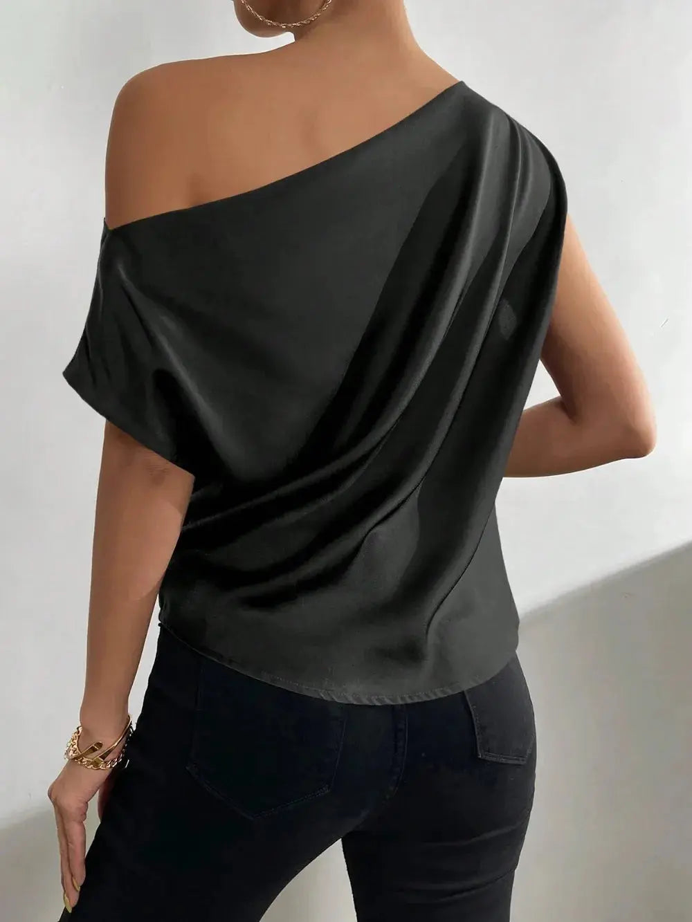 Single Shoulder Blouse WOMEN.
