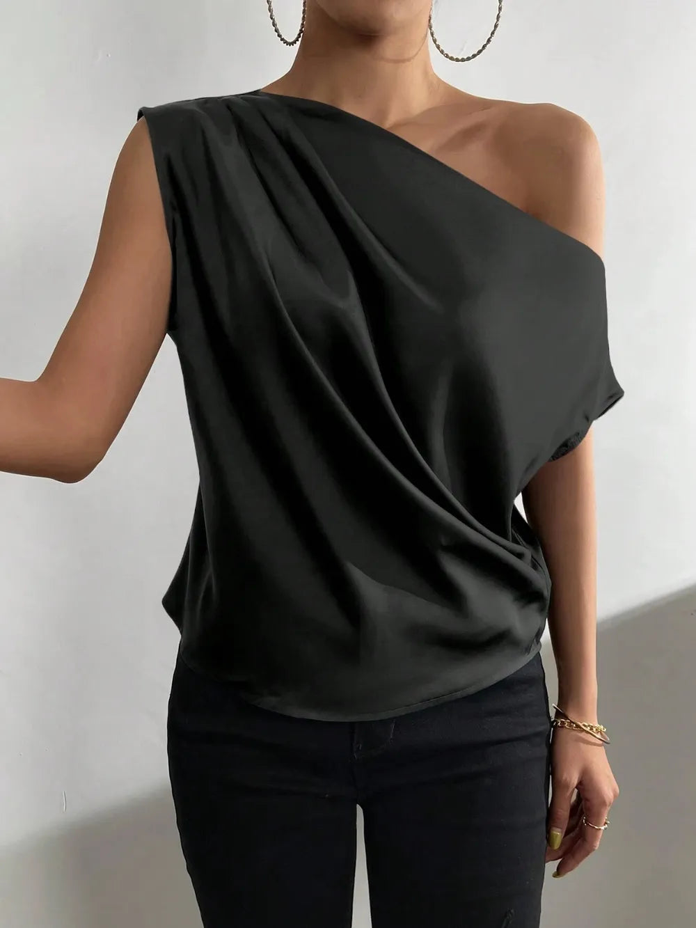 Single Shoulder Blouse WOMEN.