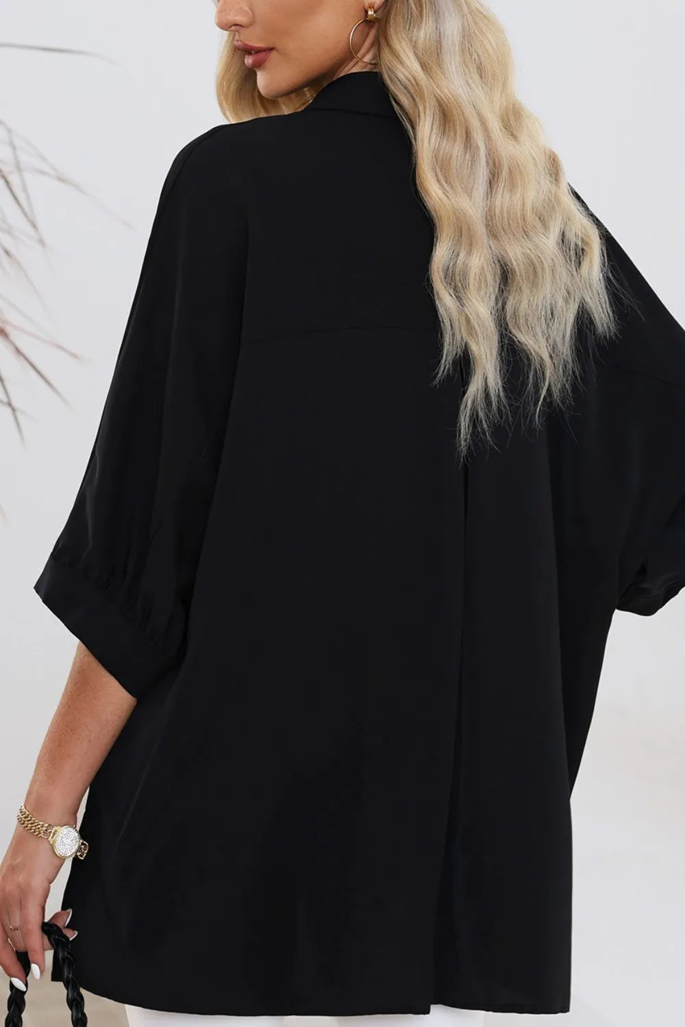 Collared Neck Three-Quarter Sleeve Shirt.