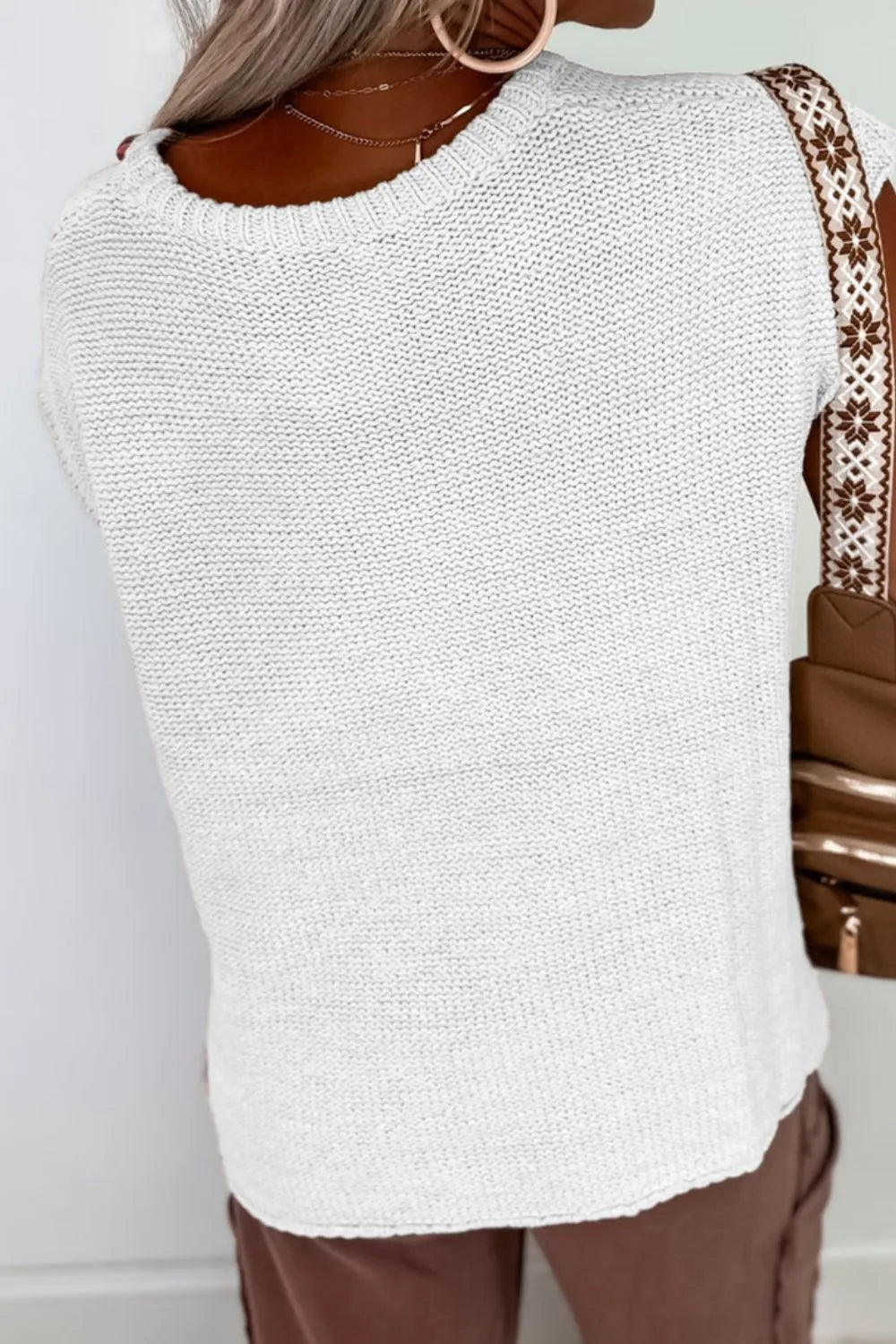 Side Slit Round Neck Knit Top.