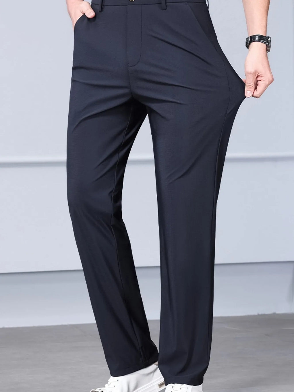 Men's Loose Fit Pants.