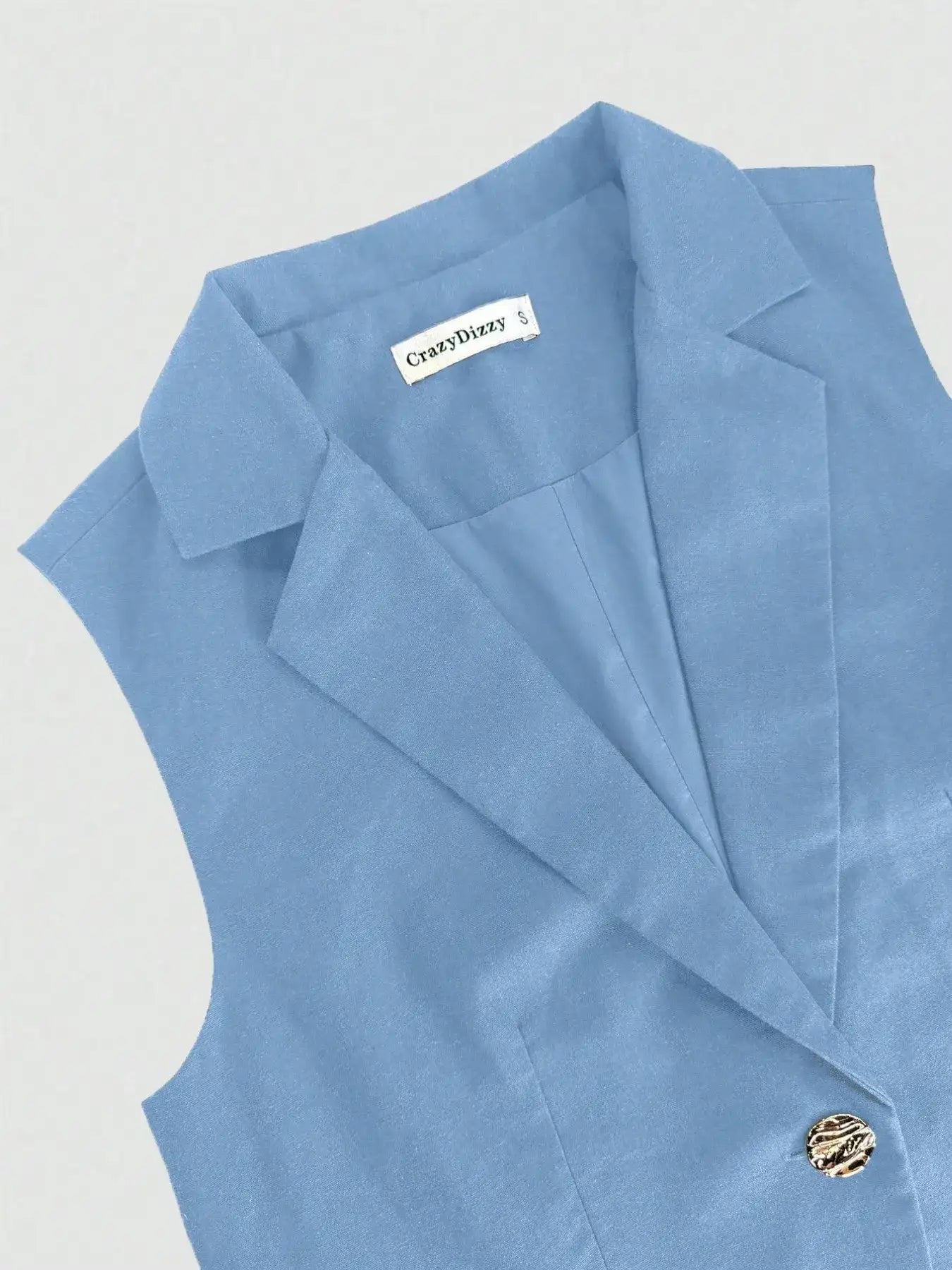 One Button Sleeveless Top and Pants Set.