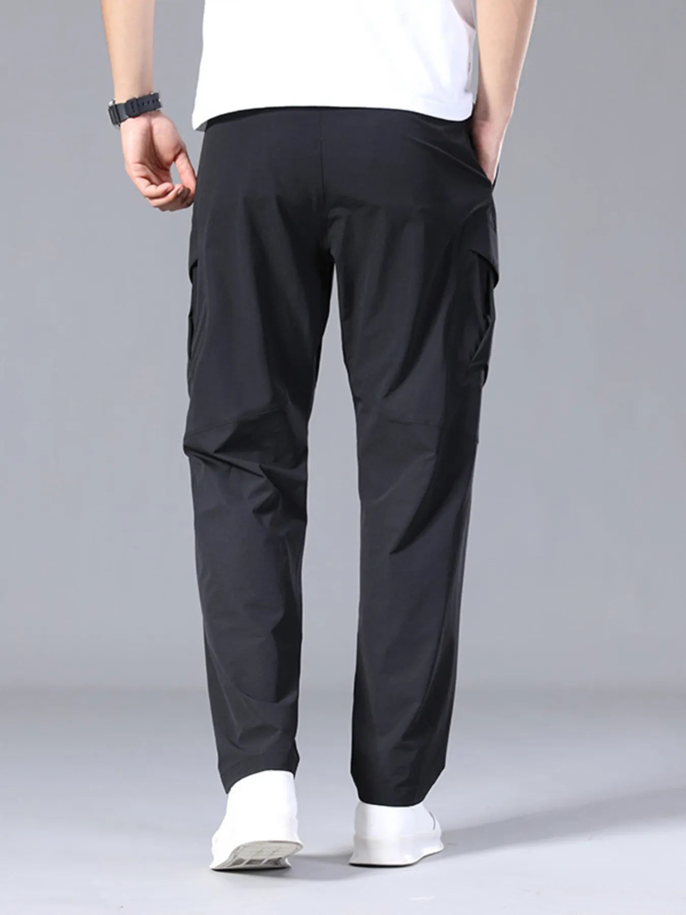 Men's Plus Size Pocketed Loose Fit Pants.