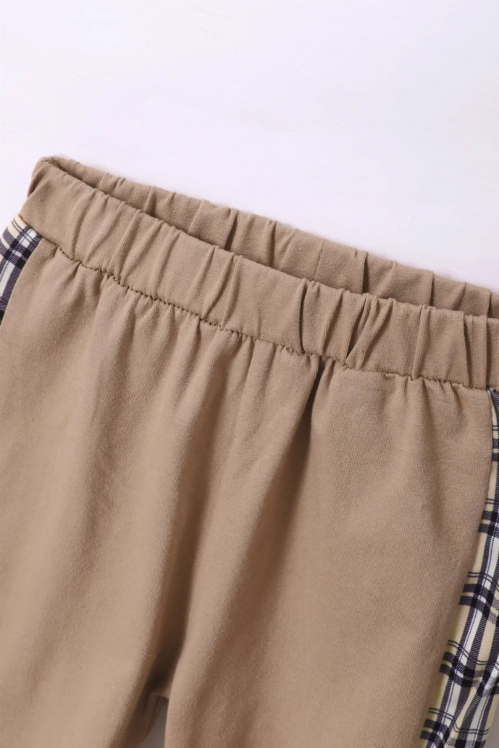 Children's Plaid Hoodie and pants Set.