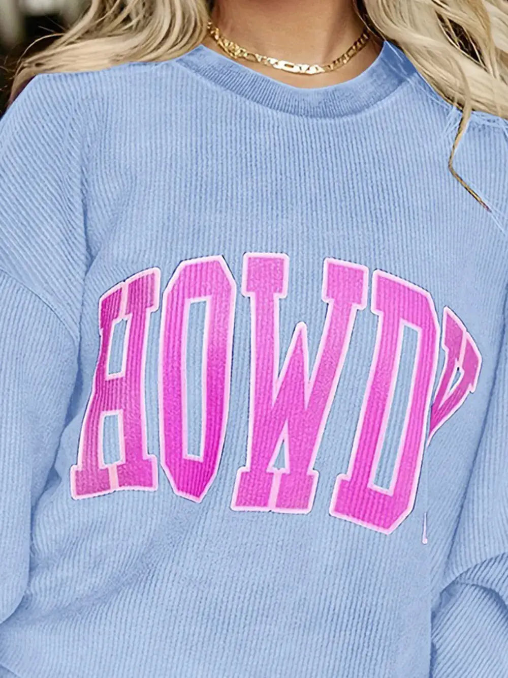 Full Size HOWDY Graphic Round Neck Sweatshirt.