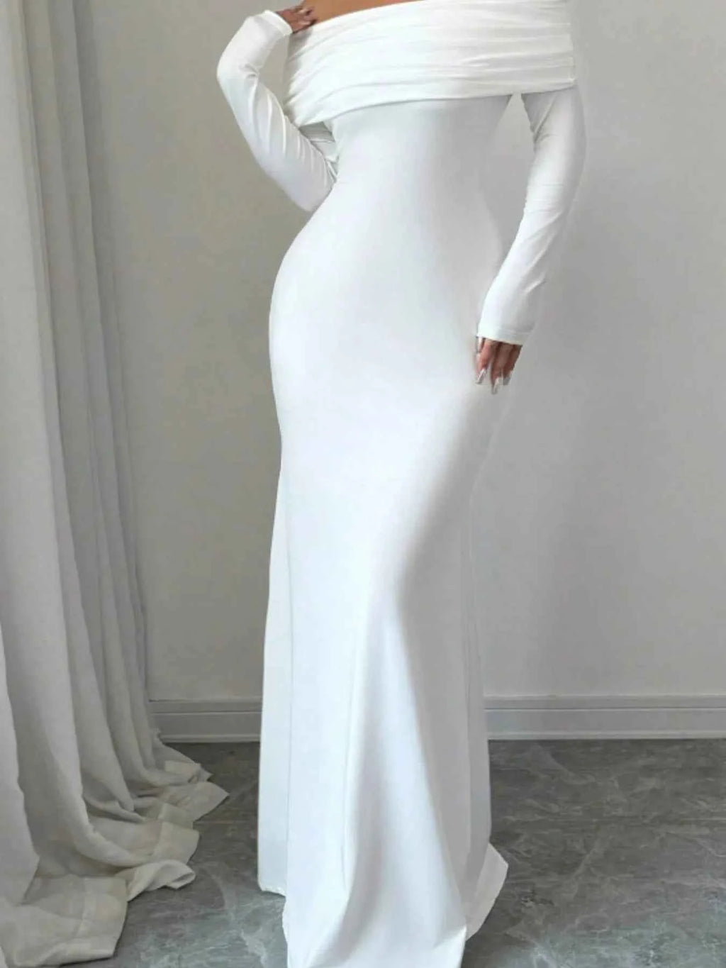 Off-Shoulder Long Sleeve Bodycon Maxi Dress