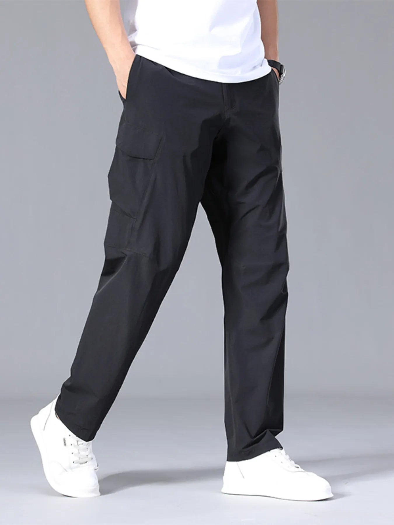 Men's Plus Size Pocketed Loose Fit Pants.
