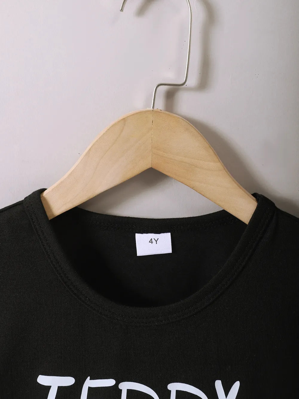 Children's Teddy Bear Round Neck Top and Pants Set.