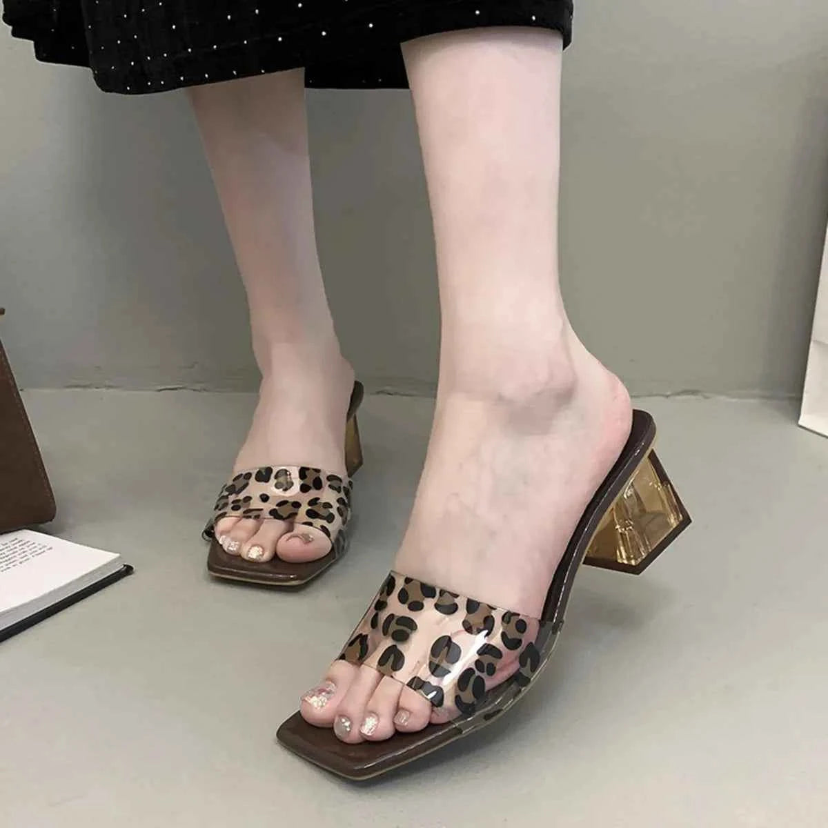 Open Toe Block Heels Sandals.