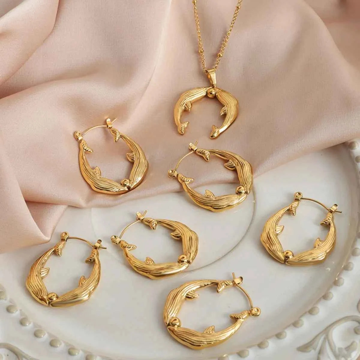 Gold Dolphin Jewelry Set with Necklace and Earrings