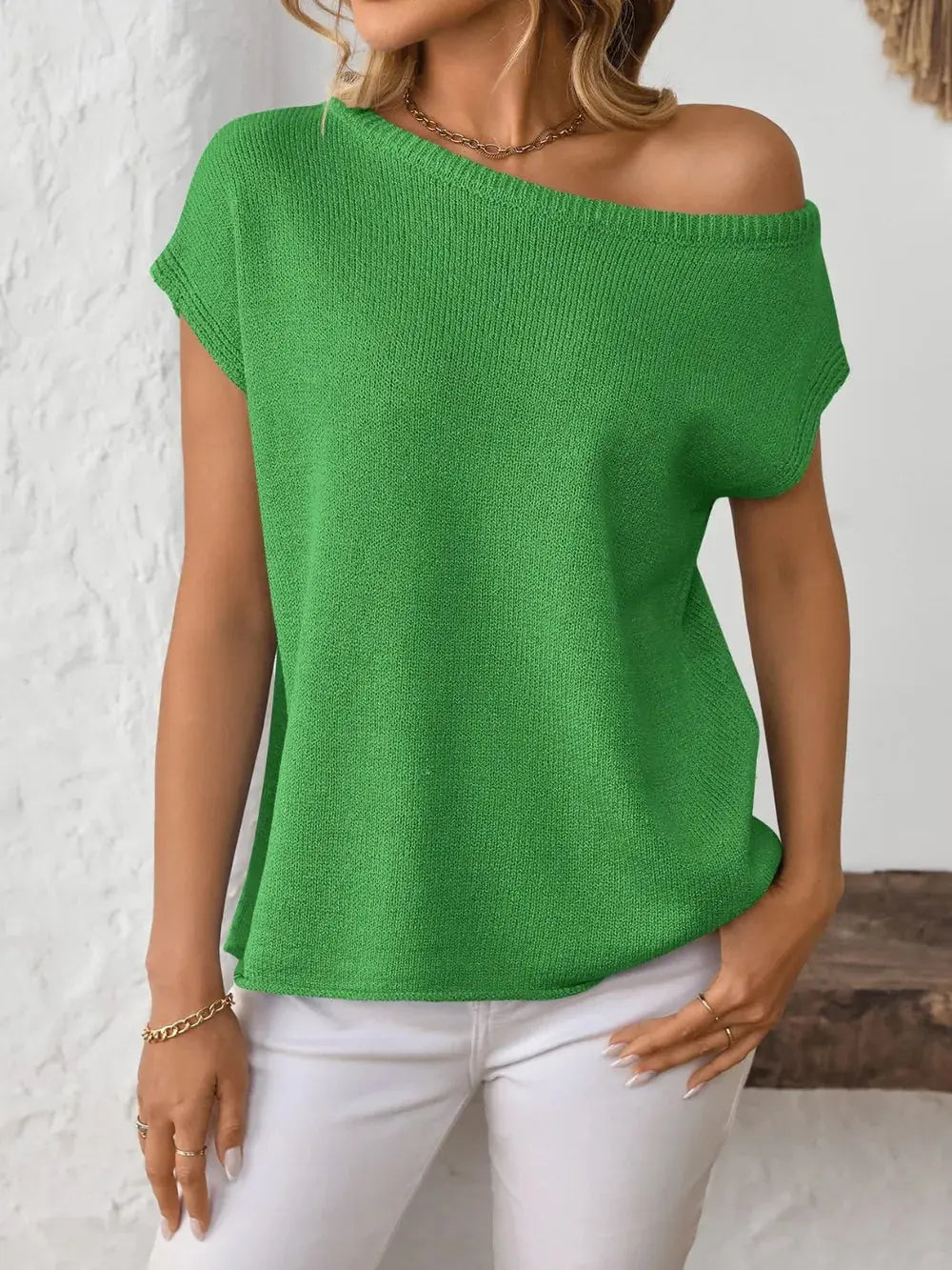 Mandy Boat Neck Short Sleeve Knit Top.