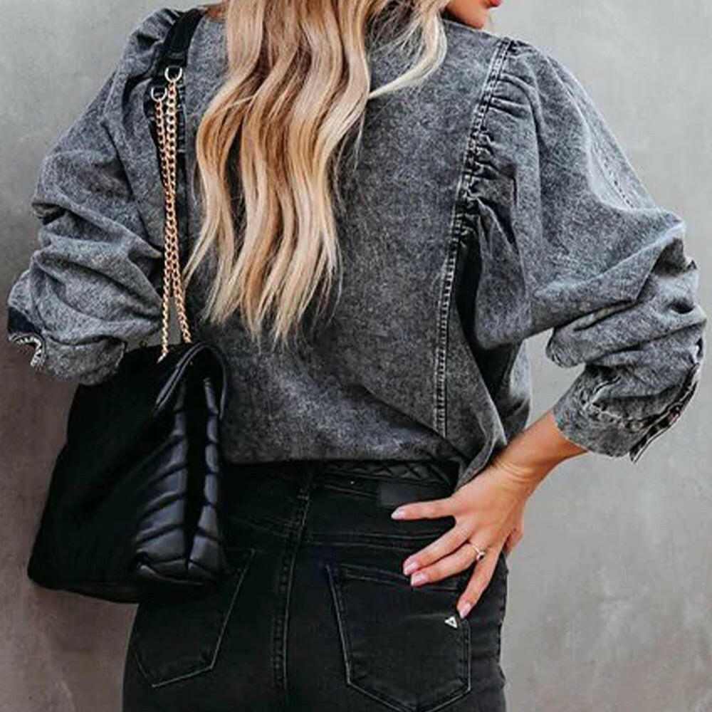 Buttoned Denim Shirt.