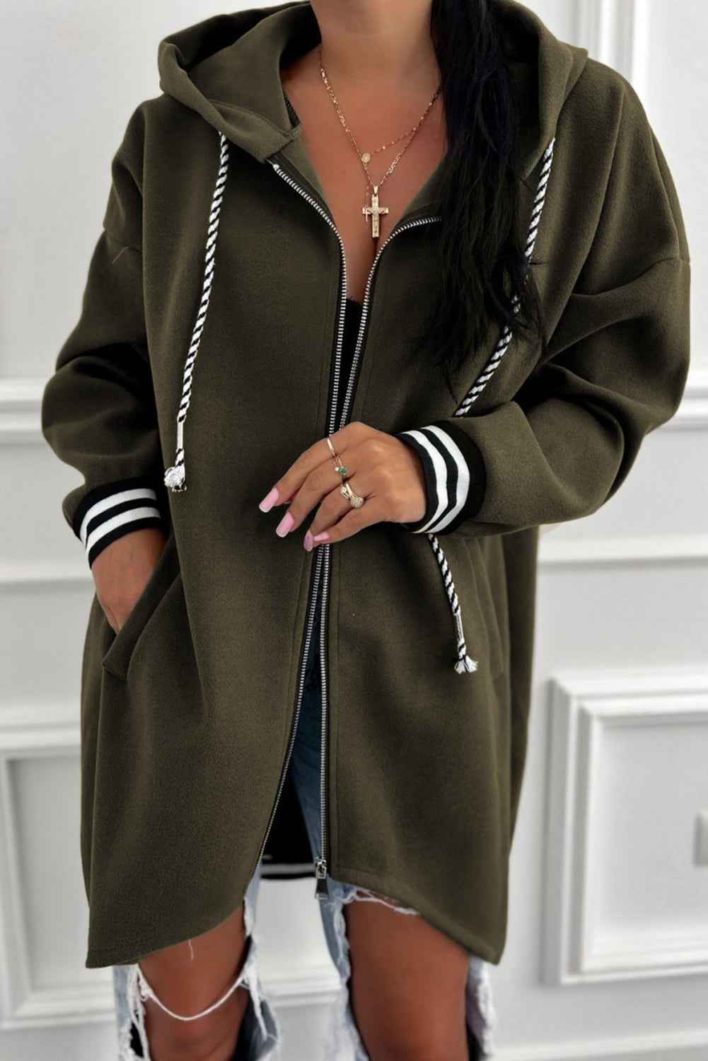 Four Leaf Clover Contrast Cuffed Drop Shoulder Zip up Tunic Hoodie