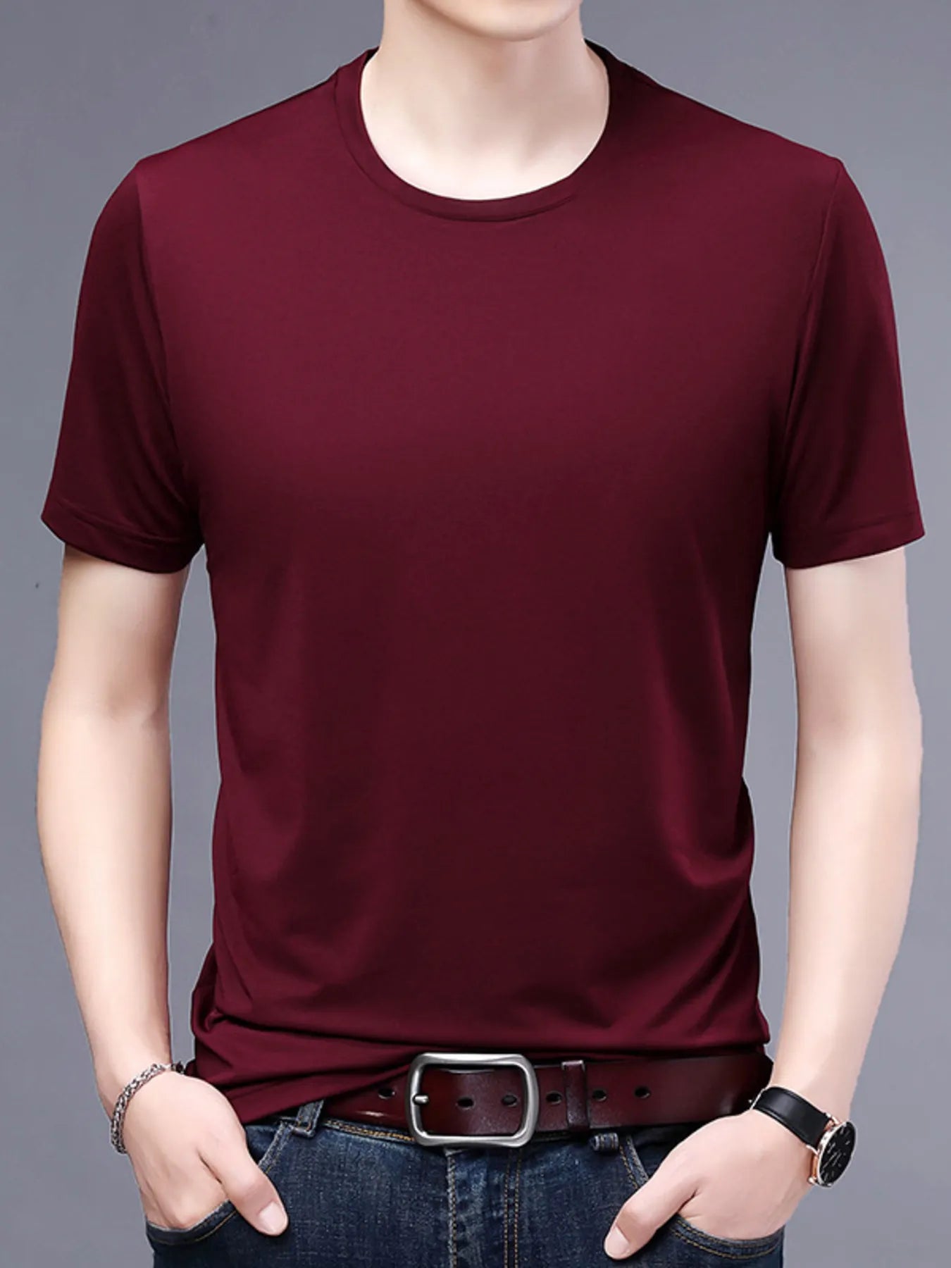 Men's Plus Size Classic Crew Neck Basic T-Shirt.