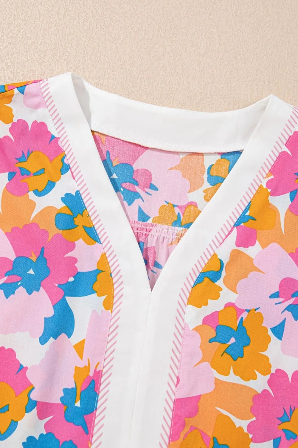 Floral Striped Edge V Neck Knotted Short Sleeve Blouse.