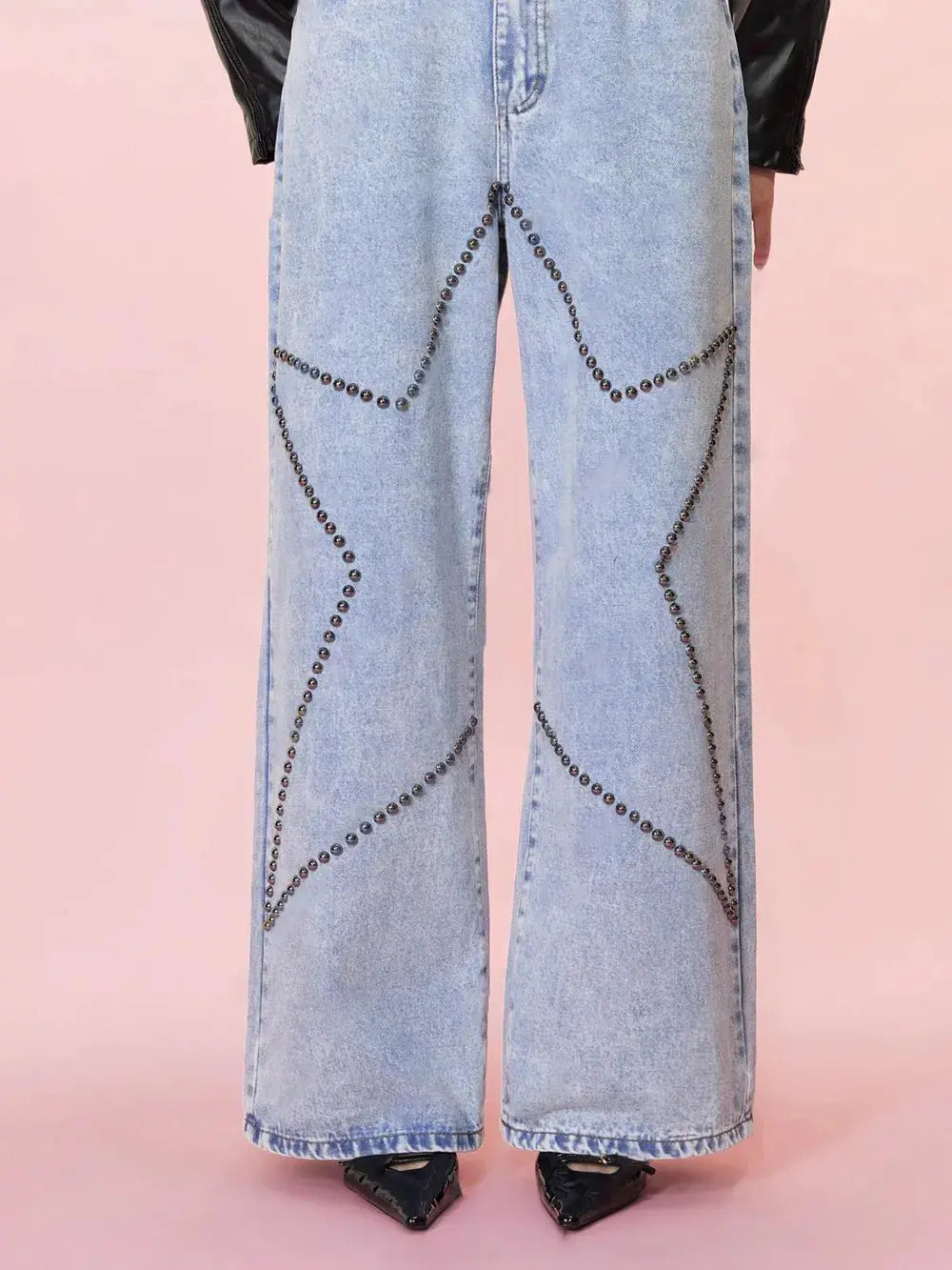 Studded Star Straight Jeans with Pockets.