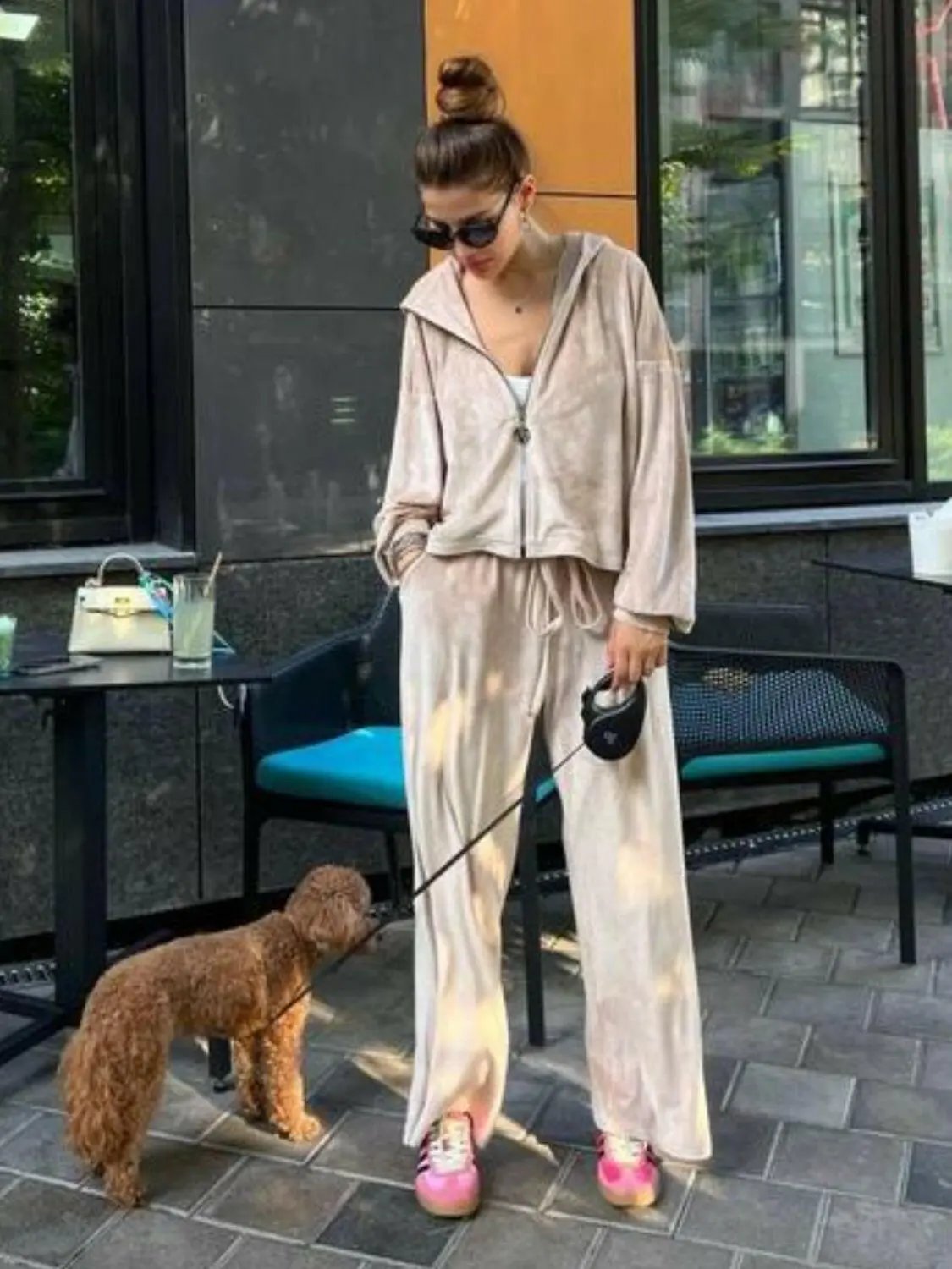 Hooded Jacket and Pants WOMEN Set.