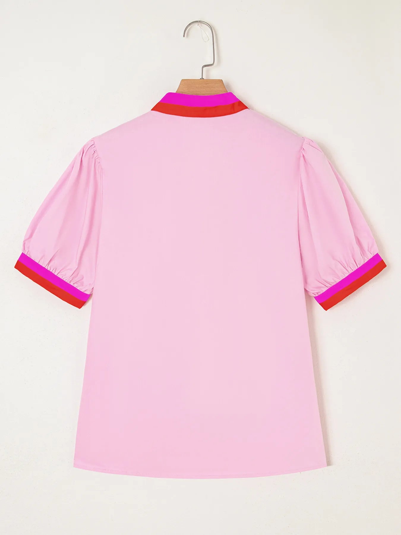 Contrast Trim Notched Short Sleeve Blouse.