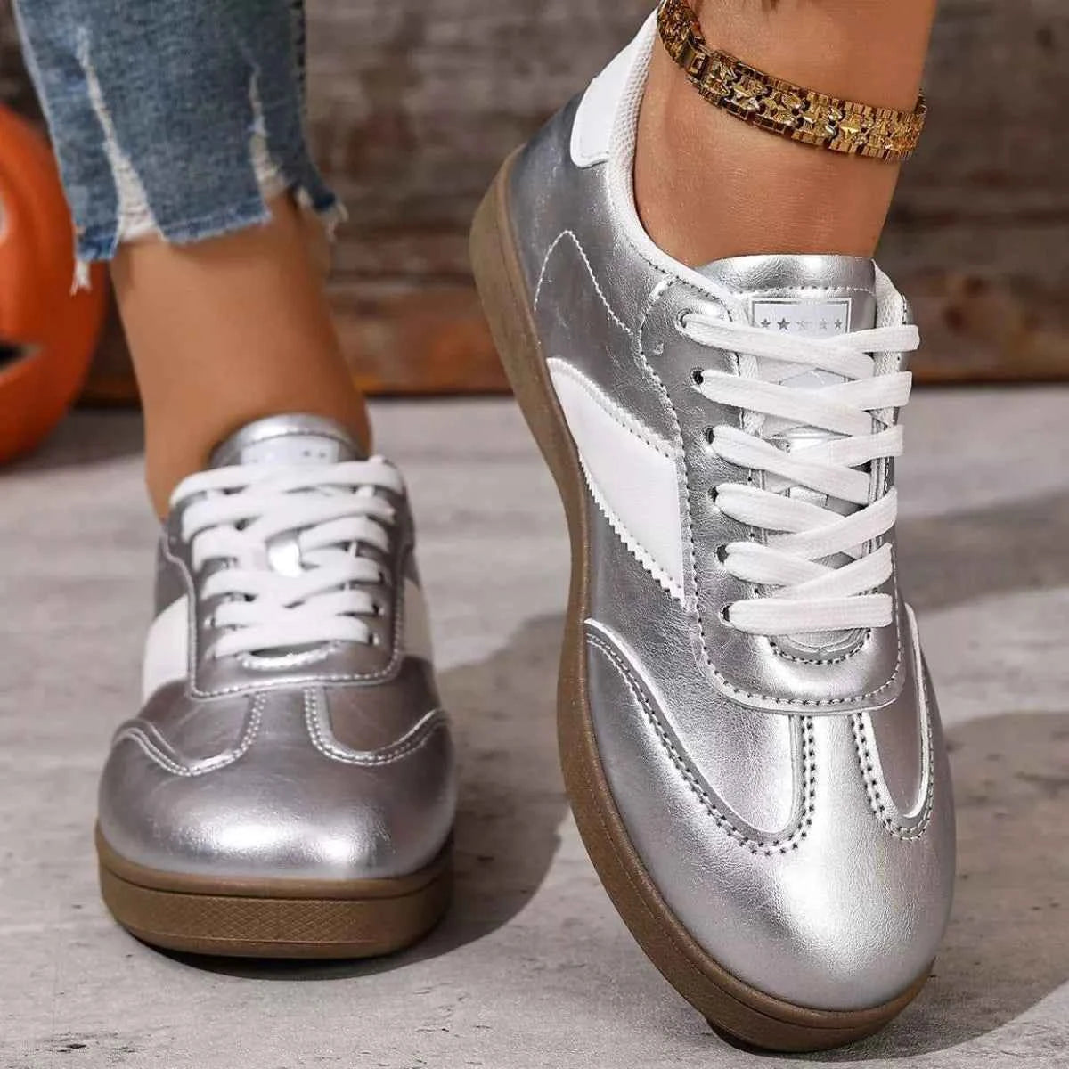 Round Toe Lace Up Sneakers
